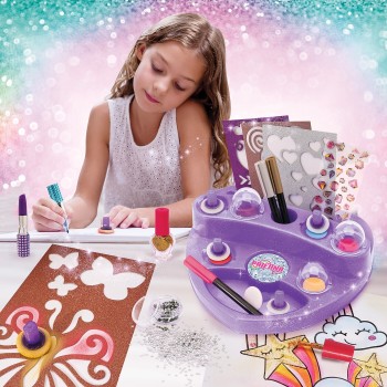 As company Palette Glam Heart-shaped Painting set for 3+ Years 1023-56359 5203068563592
