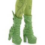 Mattel Barbie Poison Ivy Doll HRM51 194735180417
