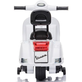 Electric Motorcycle Piaggio Vespa Original License 6V White | Skorpion Wheels - 5245008A 5201671005928