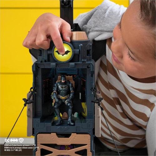 Spin Master DC: Batman - Ultimate Transforming Batmobile Που Μεταμορφώνεται Απόλυτο, Σετ Παιχνιδιού Batman 2 Σε 1 102117 6811470