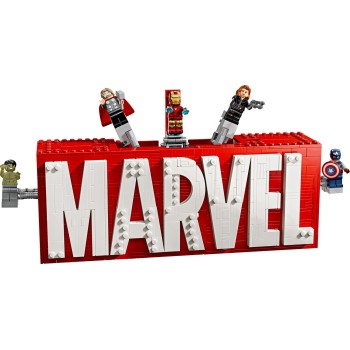 LEGO Marvel Avengers Marvel Super Heroes Logo and Minifigures 76313 5702017817866