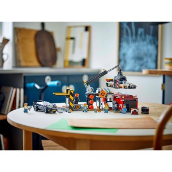 LEGO City scrapyard with cars 60472 5702017815121