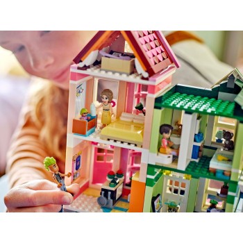 LEGO Friends heartlake city apartments and stores 42670 5702017815336