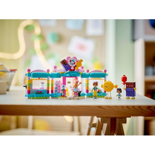 LEGO Friends Κατάστημα Με Ζαχαρωτά Της Χάρτλεϊκ Σίτυ 42649 5702017815183