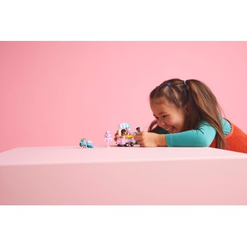 LEGO Friends Σταντ Με Μαλλί Της Γριάς Και Σκούτερ 42643 5702017783727