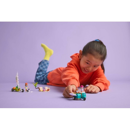 LEGO Friends surfing dogs and scooter adventure 42641 5702017783710