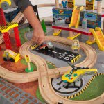 KidKraft Σετ Κατασκευής Σταθμού Μεταφοράς Με Τρένο Και Τραπέζι 17564 706943175644