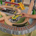 KidKraft Σετ Κατασκευής Σταθμού Μεταφοράς Με Τρένο Και Τραπέζι 17564 706943175644
