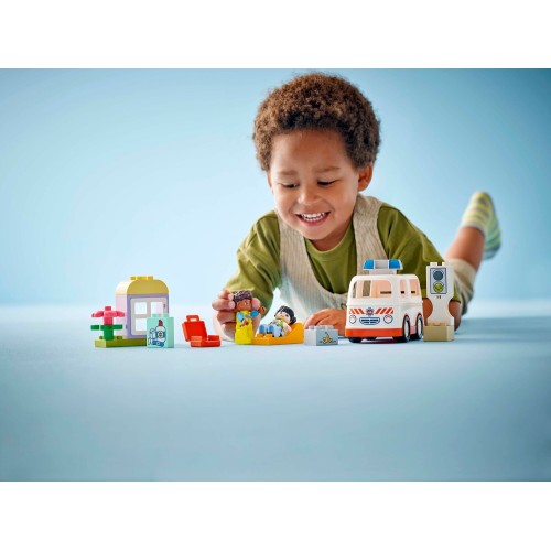 LEGO DUPLO Ασθενοφόρο & Οδηγός Για Παιχνίδι Μίμησης 10447 5702017816005