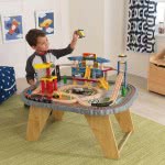 KidKraft Σετ Κατασκευής Σταθμού Μεταφοράς Με Τρένο Και Τραπέζι 17564 706943175644
