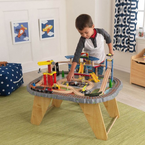 KidKraft Σετ Κατασκευής Σταθμού Μεταφοράς Με Τρένο Και Τραπέζι 17564 706943175644
