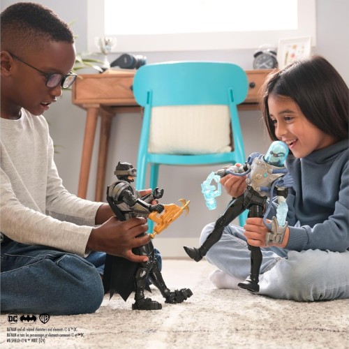 Spin Master DC The Batman Dc Comics Batman Adventures Battle  – Batman Vs. Mr. Freeze Action Figures 102478 681147020382