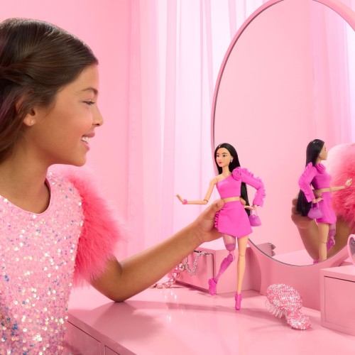 Mattel Barbie Deluxe Style Doll HYV26 194735255986