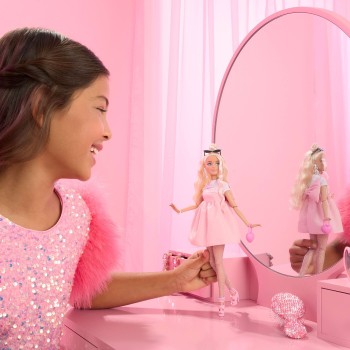 Mattel Barbie Συλλεκτική Κούκλα Deluxe Style Ξανθιά HYV27 194735255955