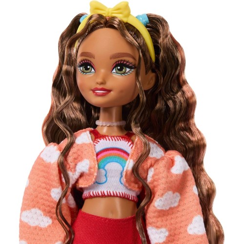 Mattel Barbie Dream Besties Doll And Accessories, Teresa Posable Roller Skating Fashion Doll With Brown Hair JFX98 194735308361