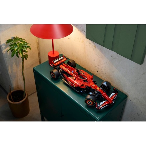 LEGO Technic ferrari sf-24 f1 car 42207 5702017816302