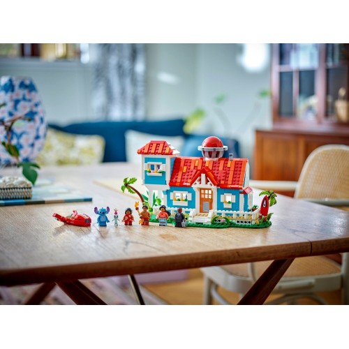 LEGO Disney Stitch Disney lilo and stitch beach house 43268 5702017814575