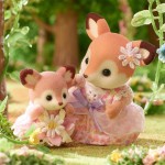 Epoch Sylvanian Families - Μωρά Ελαφάκια -Σετ Φλοράλ Κούνιας 5801 5054131058015
