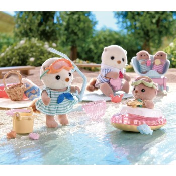 Epoch Sylvanian Families - Sea Otter Sisters-Splashy Snorkel Set- 5804 5054131058046