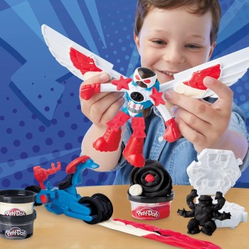 Hasbro Play-Doh Captain America Moto-Slicer Playet G0555 5010996280008