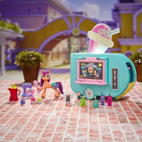Hasbro My Little Pony Sunny Starscout Smoothie Truck Doll, Hoof To Heart Pony Small F6339 5010996101730