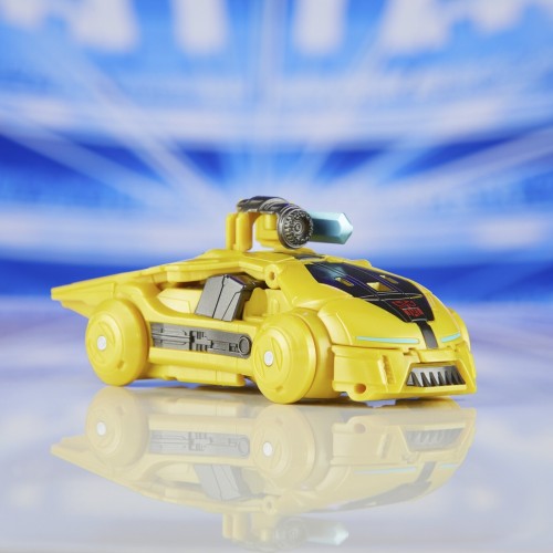 Hasbro Transformers : One Prime Changer Bumblebee (b-127) 5-inch Robot Action Figure, Interactive Toys for Boys and Girls Ages 6