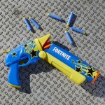 Hasbro Λαμπάδα Fortnite Half Tone Hero Blaster F8947 100131