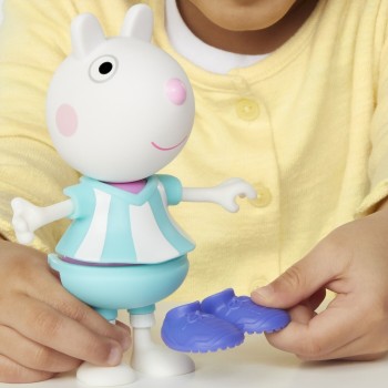 Hasbro Peppa Pig Suzy Sheep-up Figure With 6 Easy-on Fashion Accessories, 6-inch Doll, Preschool Toys for Girls and Boys 3 and U