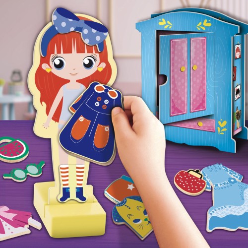 Lisciani Montessori Wood Magnetic Fashion Doll 08.98361 8008324098361