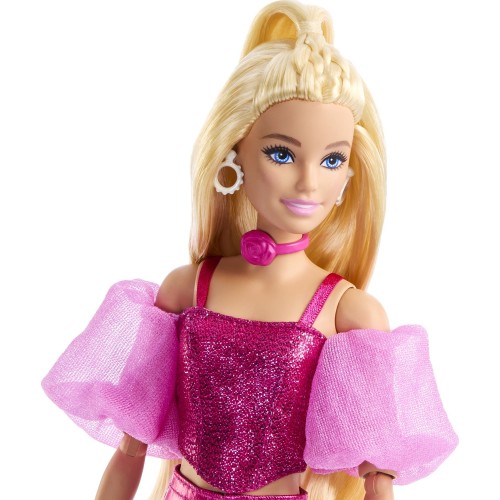 Mattel Barbie Deluxe Style Fashion Doll 5 in Metallic Pink Outfit With Corset Top and Accessories, Blonde JFP40 194735303083