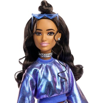 Mattel Barbie Deluxe Style Fashion Doll 7 In Metallic Blue Top And Skirt With Accessories, Brunette JFP42 194735303090