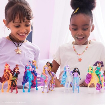 Spin Master unicorn academy, small  set with 2 riding accessories and hair styling tool 107764 681147037106