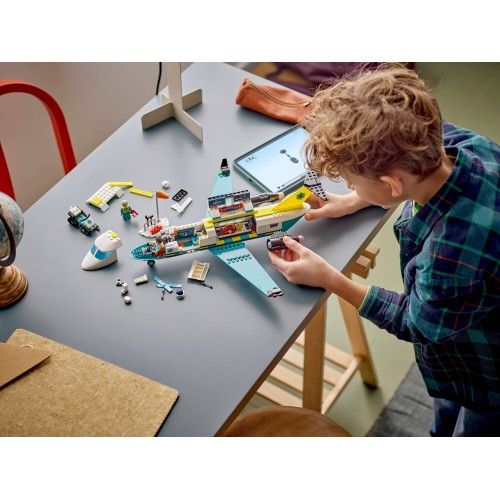 LEGO City emergency air ambulance airplane 60465 5702017812649