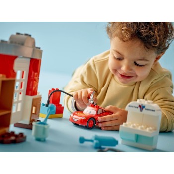 LEGO DUPLO  Disney And Pixar Cars Επίσκεψη Του Μακούιν Στο Γκαράζ Του Δόκτορα 10456 5702017816715