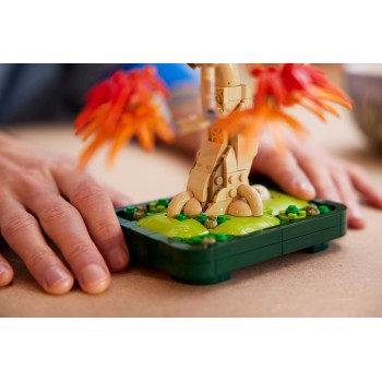 LEGO The Botanical Collection Japanese Red Maple Bonsai Tree 10348 5702017814674