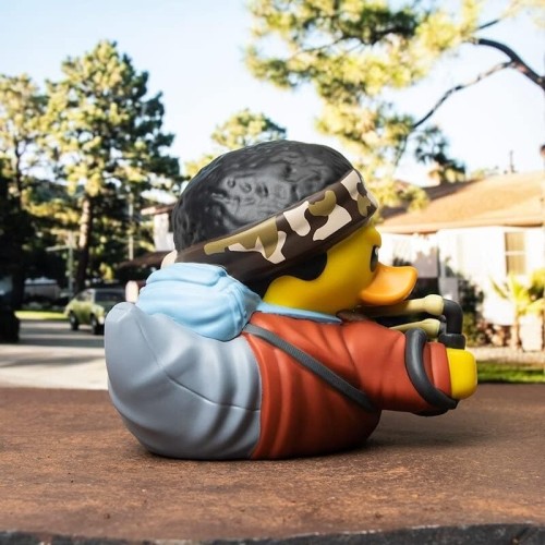 Numskull Tubbz  Sinclair Collectible Vinyl Rubber Duck Figure – Official Stranger Things NS3296 5056280444145