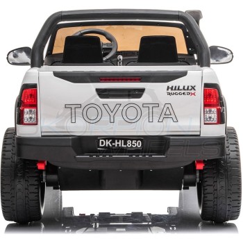 Skorpion Wheels Ηλεκτροκίνητο Αυτοκίνητο Toyota Hilux Original License 12V - Λευκό 5247074 5201671007113