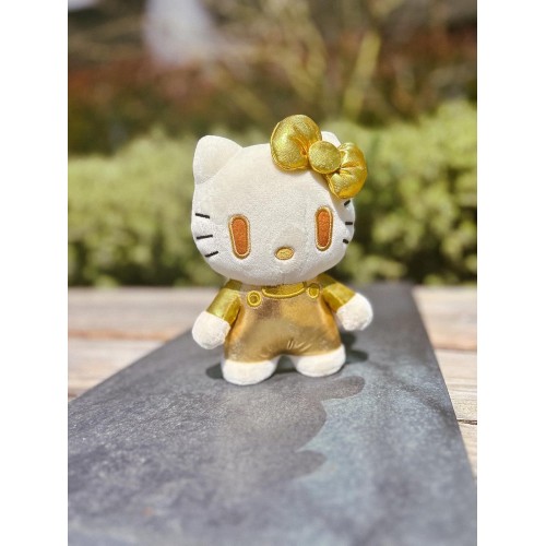 Λούτρινη Φιγούρα Yume Hello Kitty (50Th Anniversary), 18 Cm Golden Edition TOY-0141 4895217516828