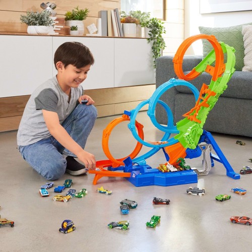Mattel Hot Wheels Action 4-loop Crash Out Track Set With Motorized Booster & 1:64 Scale Toy Car HXR70 194735237166