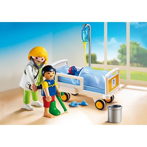Playmobil Doctor With Child 6661 4008789066619