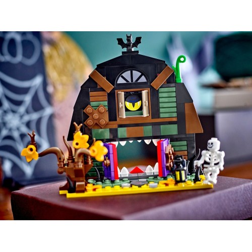 LEGO  αχυρώνας του χαλοουίν 40721 5702017598543