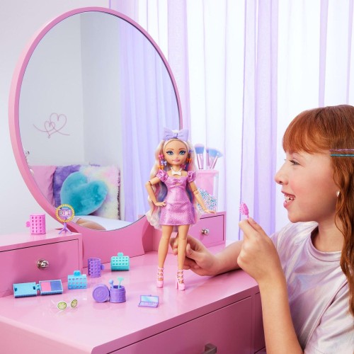 Mattel Barbie Dream GET Ready With Malibu Fashion Doll With Surprise Accessories And 15+ Looks JGG38 194735313280