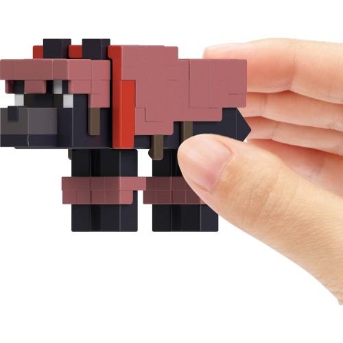 Mattel Minecraft Armored Wolf Action Figure & Accessories Set, 3.25-Inch Scale Collectible Toy GTP08 / JCN35 194735273409