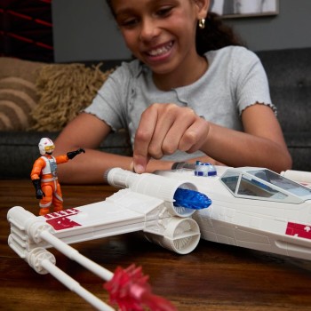 Hasbro Star Wars Epic World of Action Luke Skywalkers Force Strike X-wing G0768 5010996322562