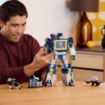 LEGO icons transformers: soundwave set for adults - display model kit with conve 10358 5702017829173