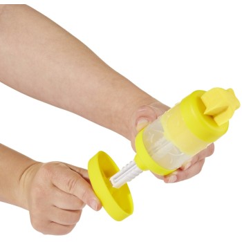 MGA Entertainment Wonder Factory Never Dry Dough Extruder - Yellow 532279-EUC 035051532279