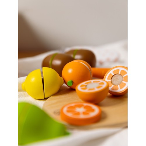 Classic World Wood Fruits on Cutting Wood C2824 6927049001086