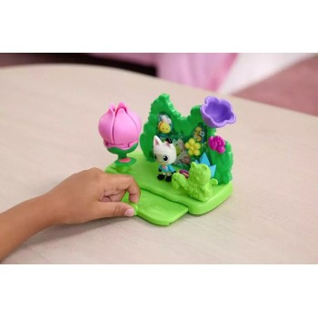 Spin Master Gabbys Dollhouse Gabby's Dollhouse Movie Garden by Crystal 6074117 681147085381