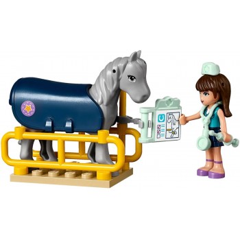LEGO Friends Κτηνιατρικό Τρέιλερ Αλόγων 41125 5702015593571
