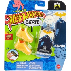 Mattel Hot Wheels Skate Tony Hawk Fingerboard & Skate Shoes, Toy for Kids (styles May Vary) HGT46 / HYL40 194735250097